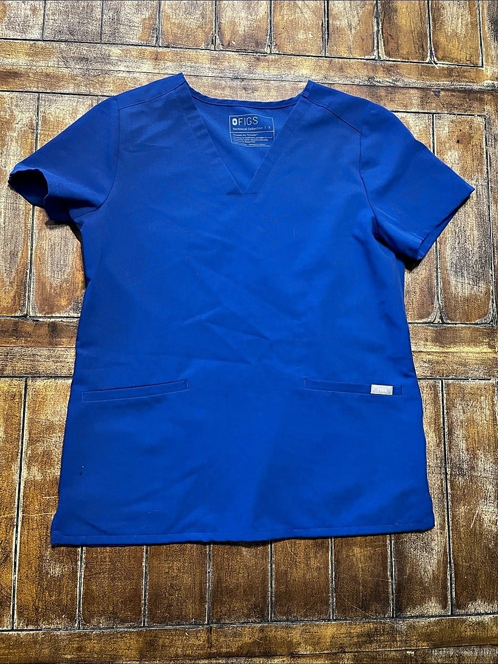 FIGS Catarina Scrub Top Blue Like New